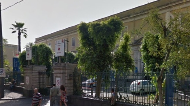 Catania, medico del Vittorio Emanuele picchiato: sette arresti