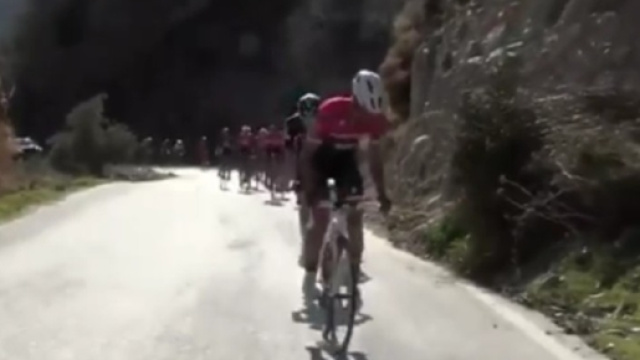 Contador all'attacco sull'Alto de Monachil