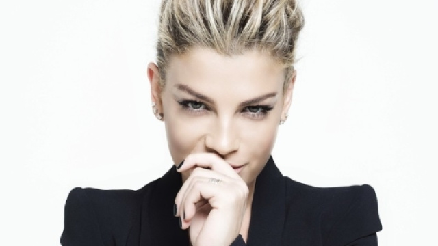 Emma Marrone parla di s&eacute; a l'Intervista