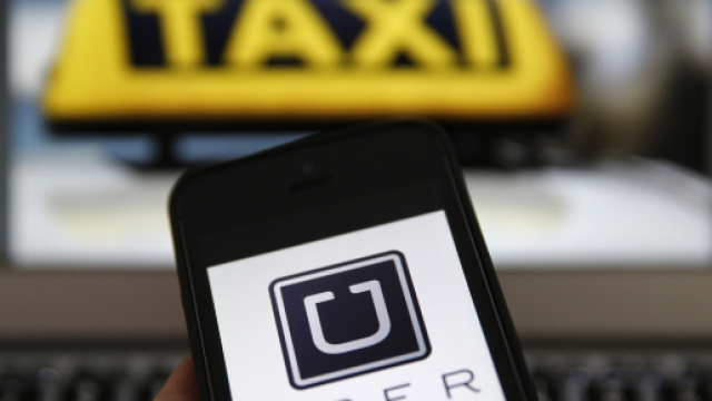 Il decreto milleproroghe definito pro Uber dai tassisti
