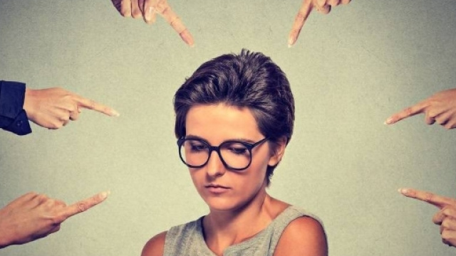 Scuola, burnout docenti ultime ricerche: scopri quanto sei a rischio