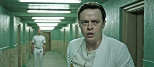 A Cure For Wellness ad campaign plants fake news - ew.com