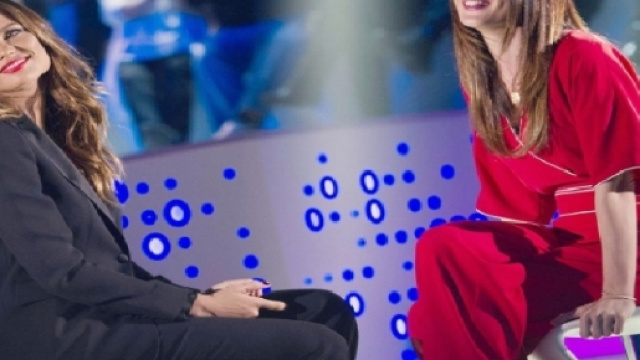 Dayane Mello verissimo toffanin racconta di Stefano Bettarini bacio isola dei famosi 2017