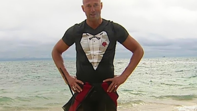 Isola dei famosi 'aggredita' dai mosquitos