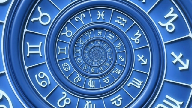 Oroscopo 18/02: amore, lavoro e salute dei segni zodiacali.