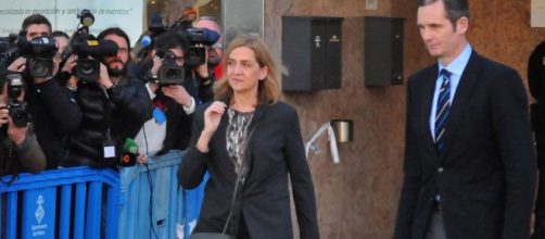 La Infanta y su marido saliendo del juzgado