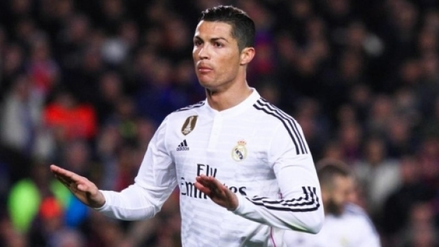 Cristiano Ronaldo calme la nouvelle p&eacute;pite du Real Madrid