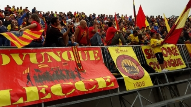 I tifosi del Lecce erano numerosi nella trasferta di Melfi.