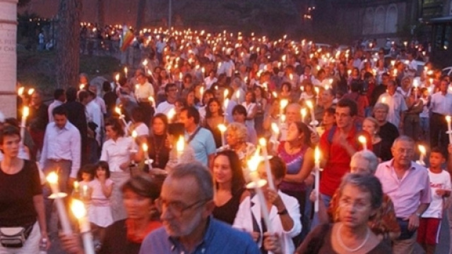 Roma, spunta una tassa per le processioni religiose - avvenire.it