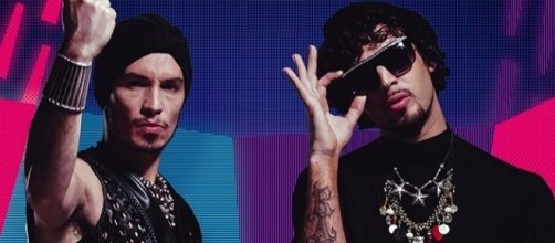 ILLYA KURYAKI & THE VALDERRAMAS