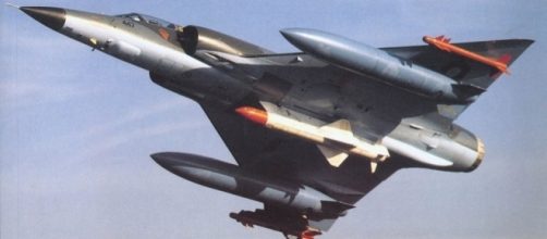 Pakistan Air Force plane lands at Lucknow for refueling - deccanchronicle.com