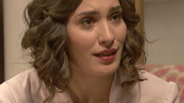 Camila nasconde un segreto legato al suo passato