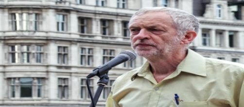 Jeremy Corbyn hit by rebellion - photo: Gary Knight