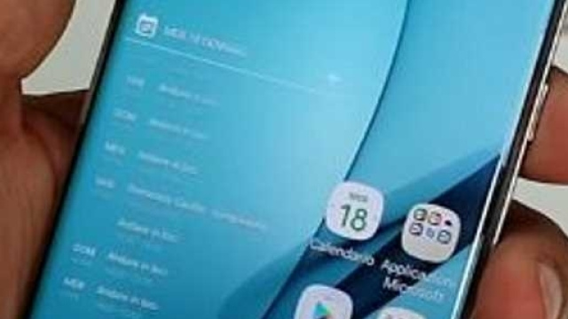 Galaxy S7 edge con Android Nougat