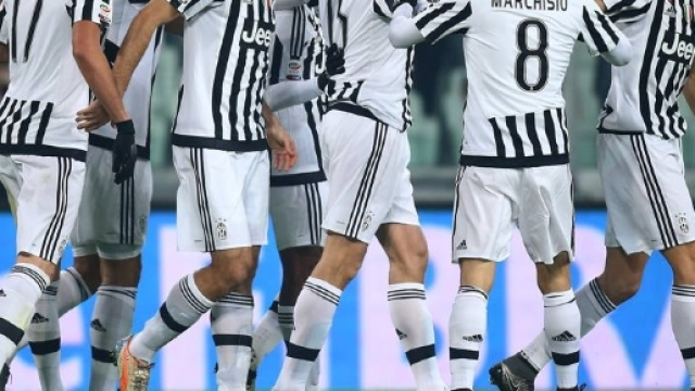 Juve-Inter, Allegri conferma il 4-2-3-1