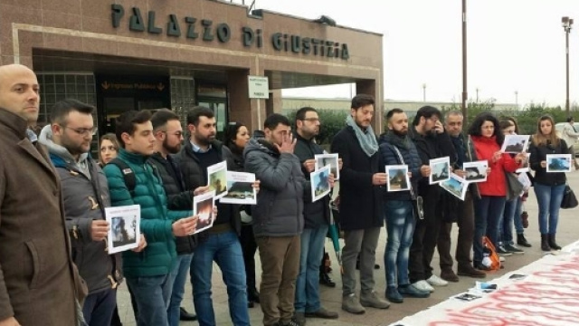 Manifestazione pacifica finita in tragedia