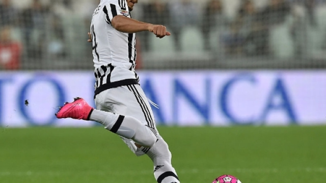 Martin Caceres sar&agrave; un nuovo giocatore del Milan? - violanews.com