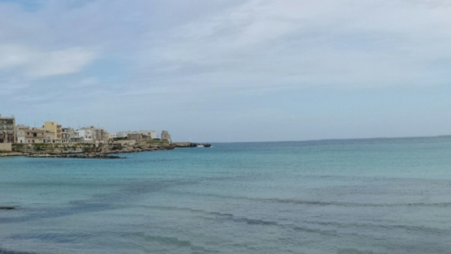 Una foto del mare di Otranto, nel Salento.