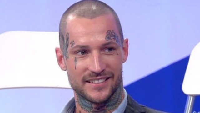 Manuel Vallicella lascia Uomini e donne