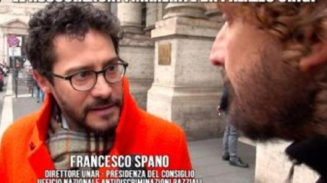 Servizio delle Iene porta alle dimissioni del presidente dell'Unar