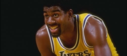 Eаrvіn "Mаgіс" Jоhnѕоn, TheCrunchySopa YouTube channel https://www.youtube.com/watch?v=ZYZGcK6Q7Ms