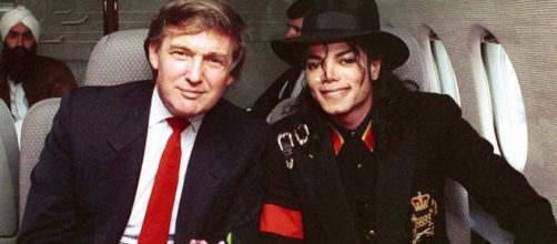 Suposta amizade das duas personalidades, Donald Trump e Micjhale Jackson, chama aten&ccedil;&atilde;o