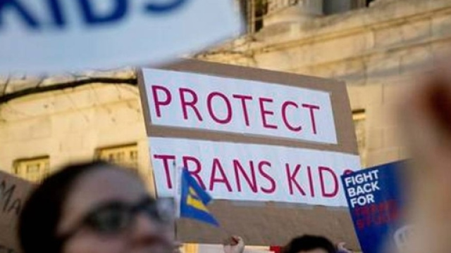 attivisti per i diritti dei giovani transgender
