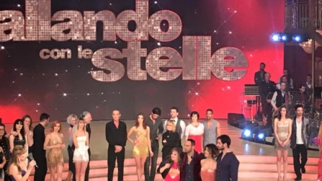 Ballando con le Stelle 2017: chi &egrave; Roberta Bruzzone ed l'ospite della prima puntata