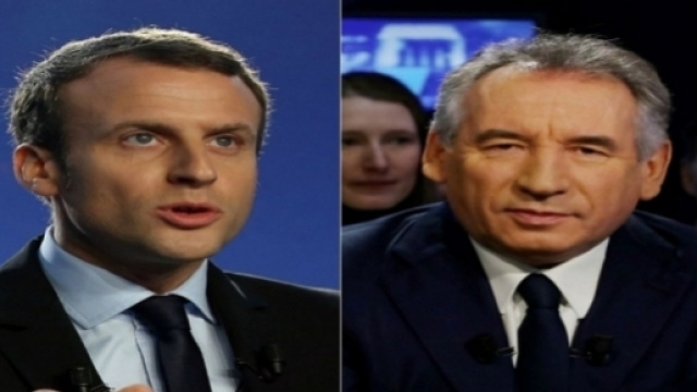 Fran&ccedil;ois Bayrou d&eacute;cide de soutenir Emmanuel Macron