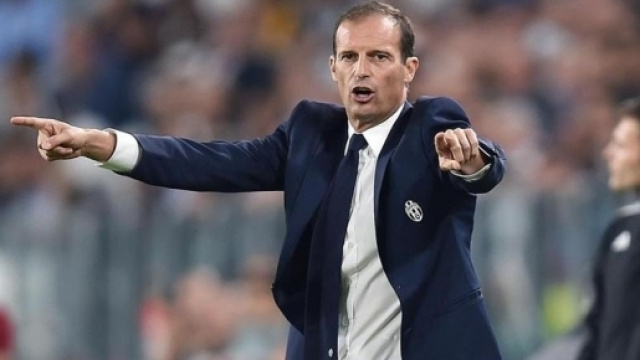 Juve, clamorosa decisione di Allegri per la gara contro il Porto