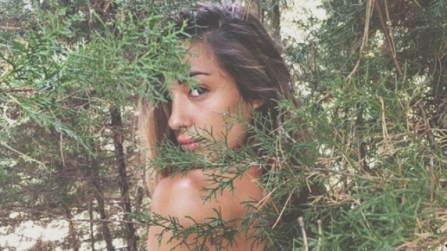 Soleil Sorg&egrave; di Uomini e Donne in uno scatto sensuale condiviso su Instagram