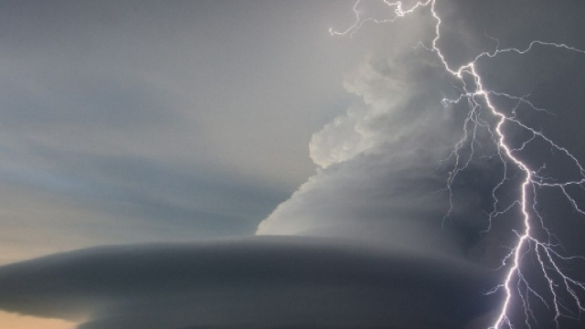 UFO over Nebraska' as lightning darts through skies during ... - dailymail.co.uk