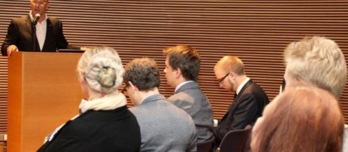 Ra&uacute;l Romeva con Simon Elo de la ultraderecha finlandesa