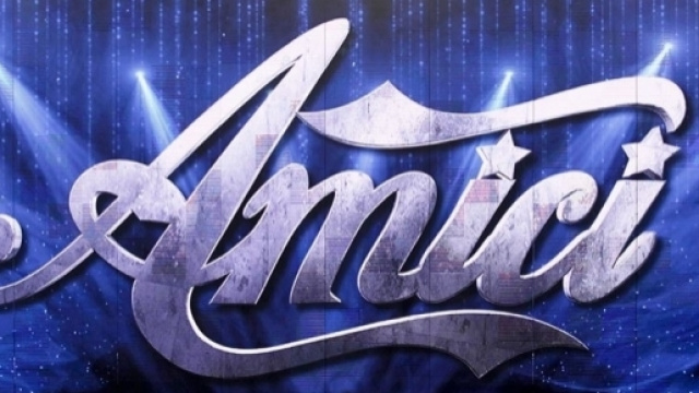 Amici 16: 'Chi' svela in anteprima i nomi dei 4 coach del serale?