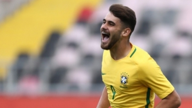 Destaque do Flamengo, Felipe Vizeu marca gol em triunfo da Sele&ccedil;&atilde;o ... - torcedores.com