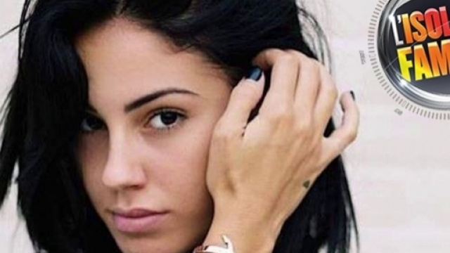 Gossip: Giulia De Lellis racconta perch&egrave; non ha partecipato all'Isola dei famosi