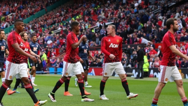 Manchester United evacuation blamed on training device - CNN.com - cnn.com