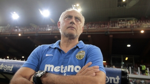 Mandorlini si presenta al Genoa