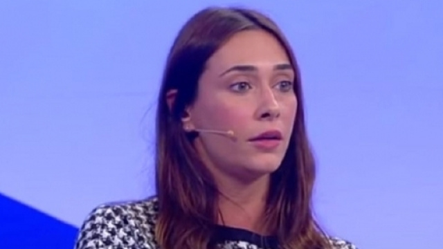 Sonia di Uomini e donne: le foto social di cui &egrave; accusata - vistomagazine.com