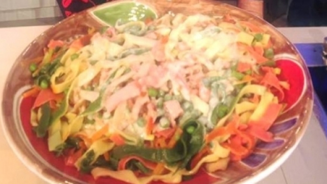 Stelle filanti in crema di formaggio e verdure di Daniele Persegani