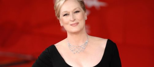 Meryl Streep during a movie premiere&ndash; The 8 Percent - the8percent.com (Taken from BN Library)