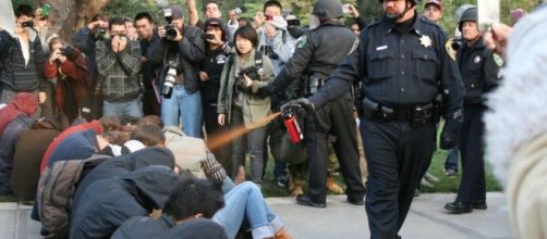 US: Congress to Vote on EXPLICITLY Creating a Police State ... - sott.net