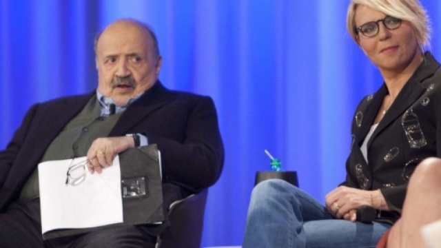 Costanzo controBelen Rodriguez