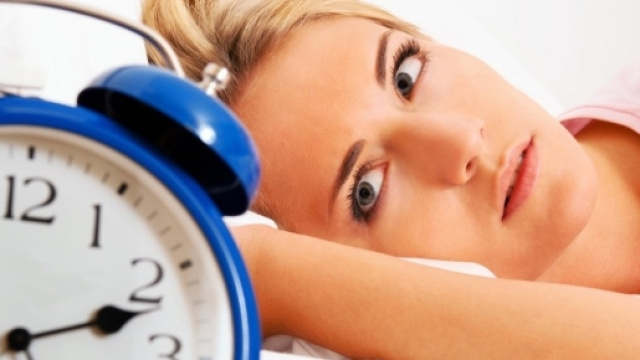 Melatonina, in molti la utilizzano per addormentarsi