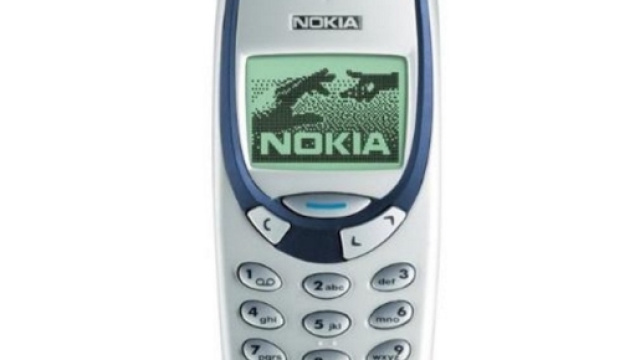 Nokia 3310 To Come Back At MWC 2017 | TechTheLead - techthelead.com