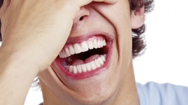 Scuola, se si ride in classe si lavora meglio: lo studio