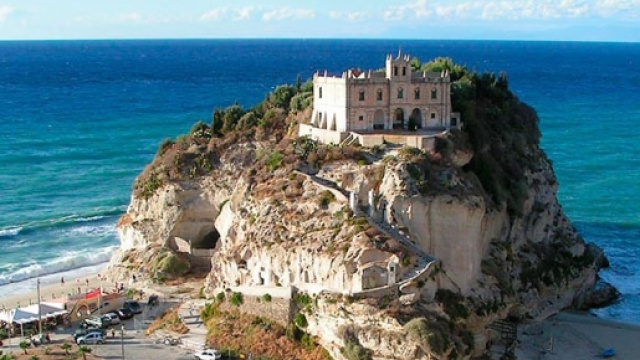 Tropea tra le spiagge pi&ugrave; belle d'Italia secondo Tripadvisor