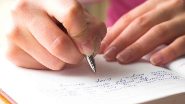 Concorso per aspiranti maestri: il 53% bocciato, molti per errori grammaticali