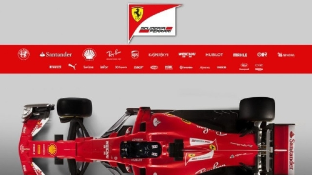 La nuova Ferrari SF 70 H presentata oggi vista dall'alto