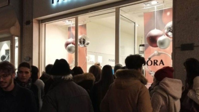 Negozi di un centro cittadino del Sud